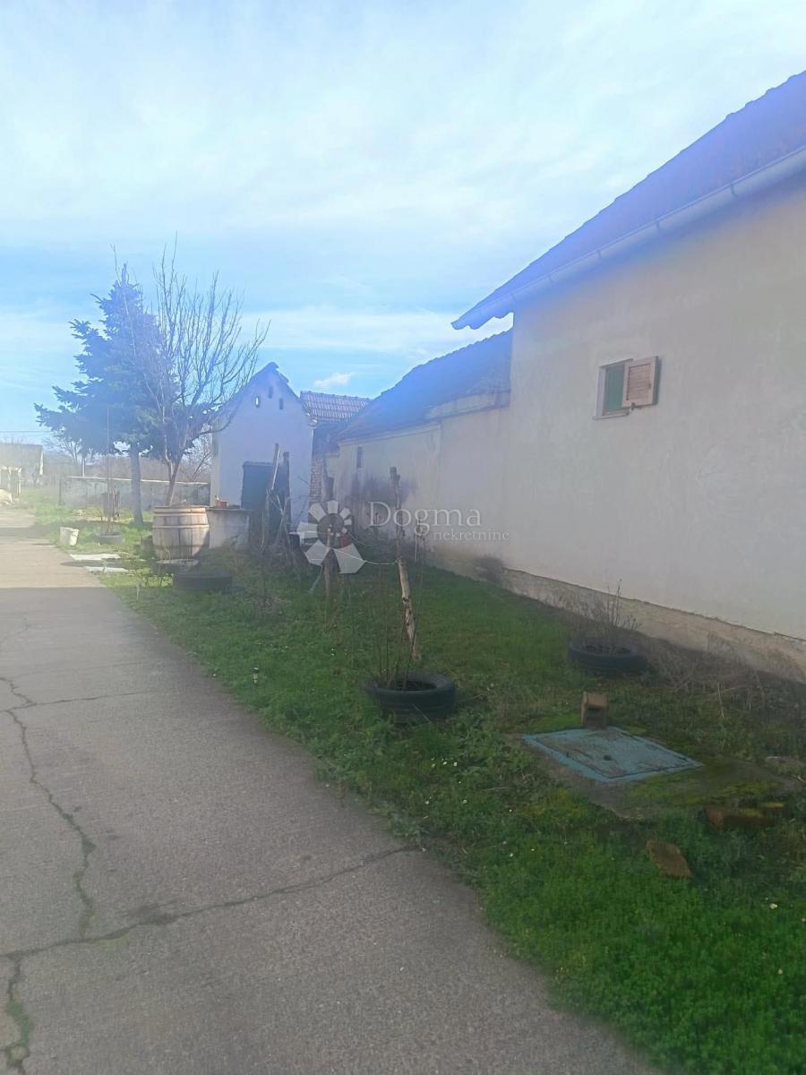 Kuća Na prodaju - VUKOVARSKO-SRIJEMSKA TORDINCI