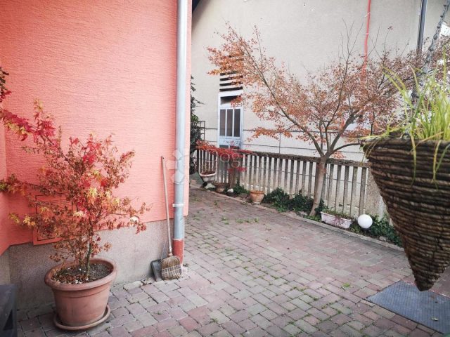 House For sale - Grad Zagreb Zagreb - foto 2/8