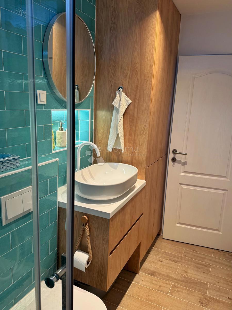 Apartment Zu verkaufen - SPLITSKO-DALMATINSKA VIS