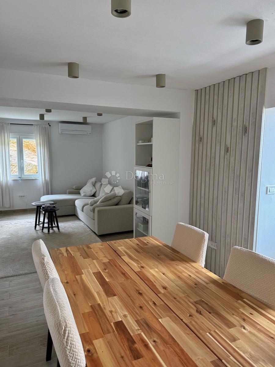 Apartment Zu verkaufen - SPLITSKO-DALMATINSKA VIS
