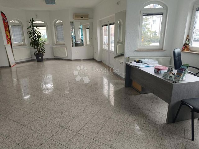Commerciale da affittare 50 m² – Zagreb
