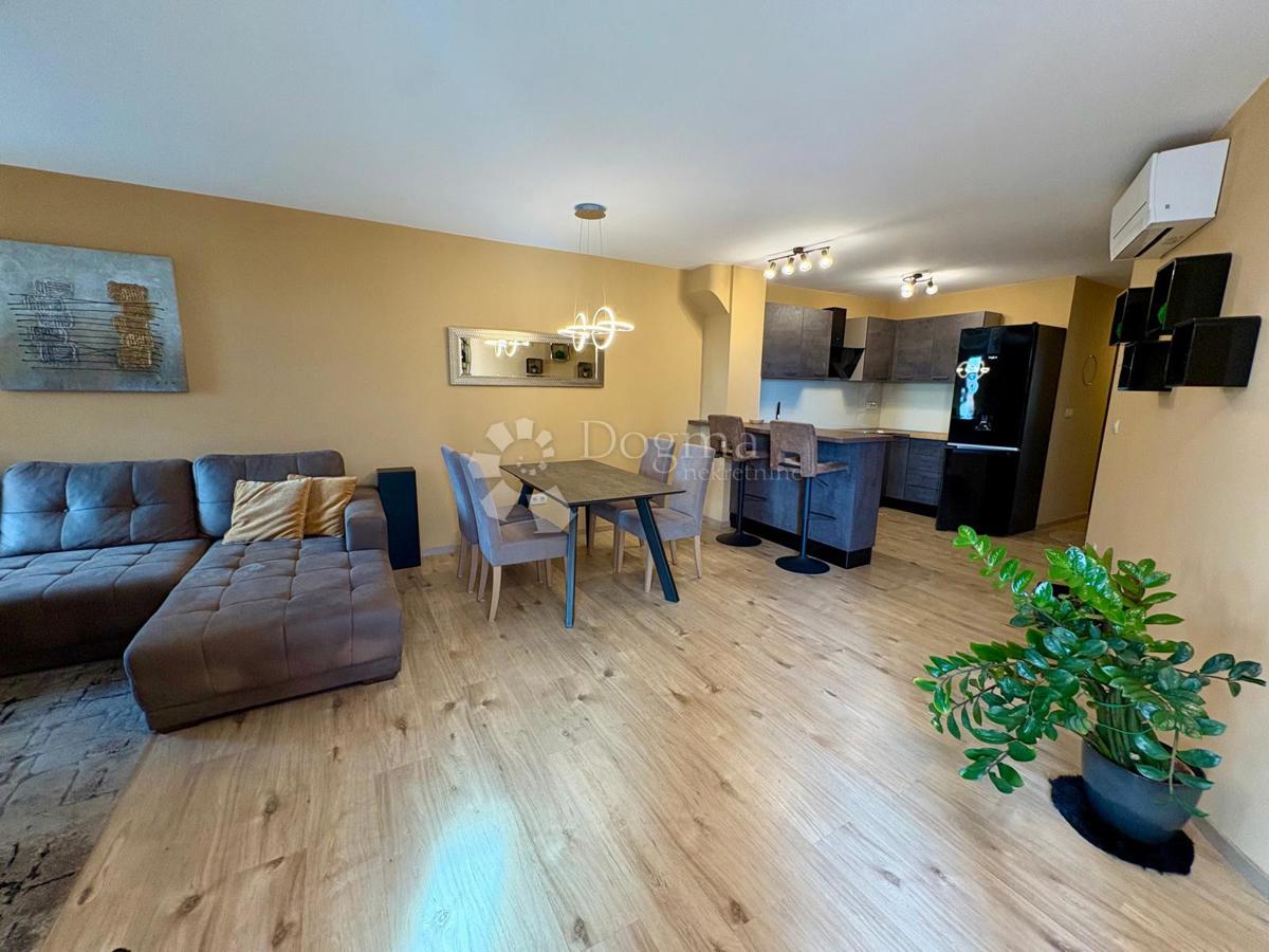 Apartment Zu verkaufen - Primorsko-goranska Krk - foto 1/10