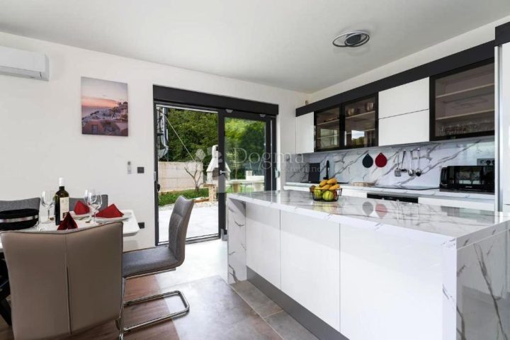 Casa In vendita - Primorsko-goranska Krk - foto 4/11