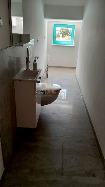 Kuća Na prodaju - ISTARSKA VODNJAN