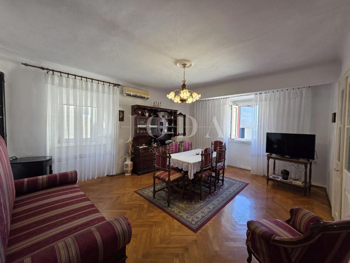 Apartmán Na predaj - LIČKO-SENJSKA SENJ
