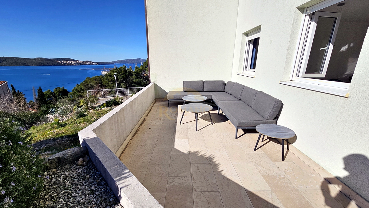 Apartment Zu verkaufen - Splitsko-dalmatinska Trogir - foto 1/18
