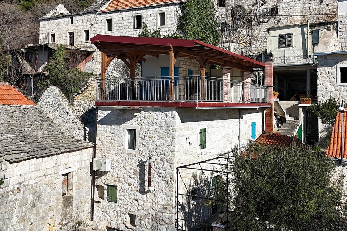 Kuća Na prodaju - SPLITSKO-DALMATINSKA OMIŠ