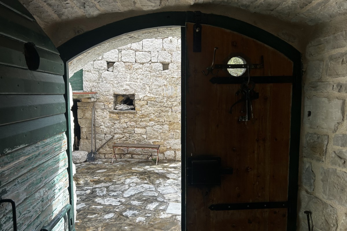 Kuća Na prodaju - SPLITSKO-DALMATINSKA OMIŠ