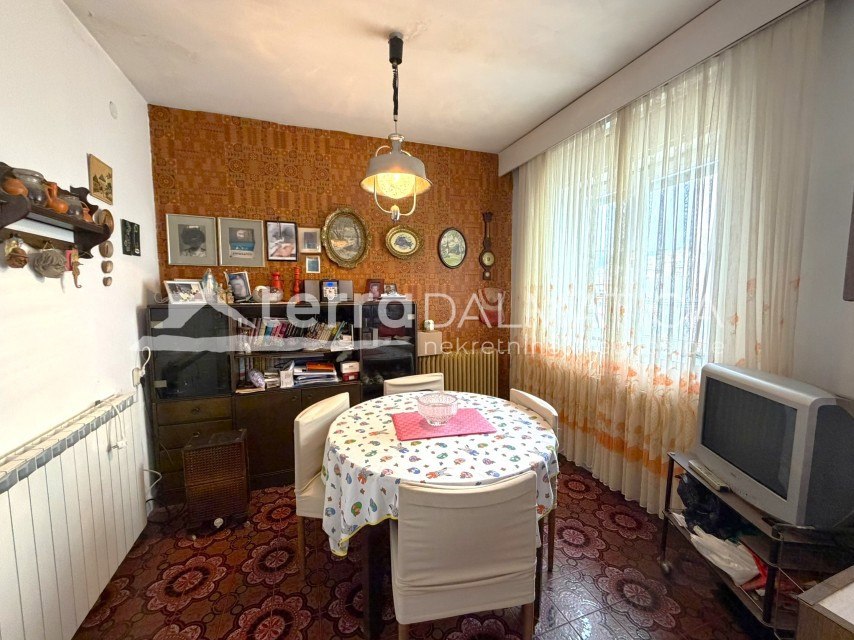 Apartment Zu verkaufen - ŠIBENSKO-KNINSKA ŠIBENIK
