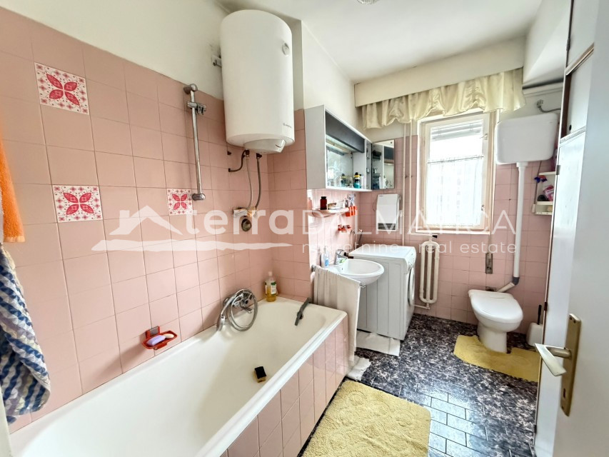 Apartment Zu verkaufen - ŠIBENSKO-KNINSKA ŠIBENIK