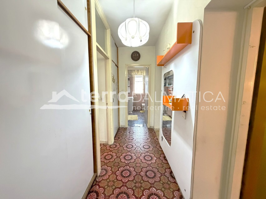 Apartment Zu verkaufen - ŠIBENSKO-KNINSKA ŠIBENIK