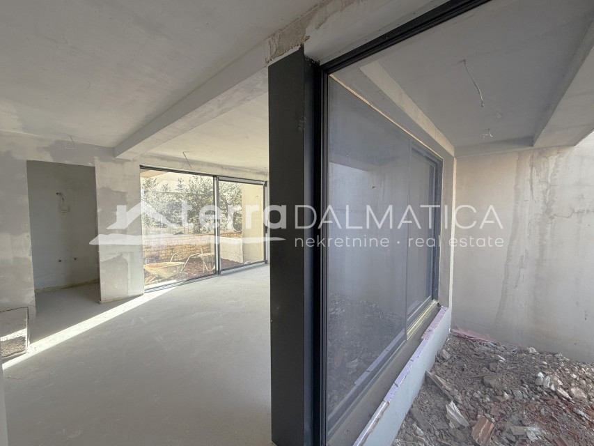Maison À vendre - ŠIBENSKO-KNINSKA TRIBUNJ