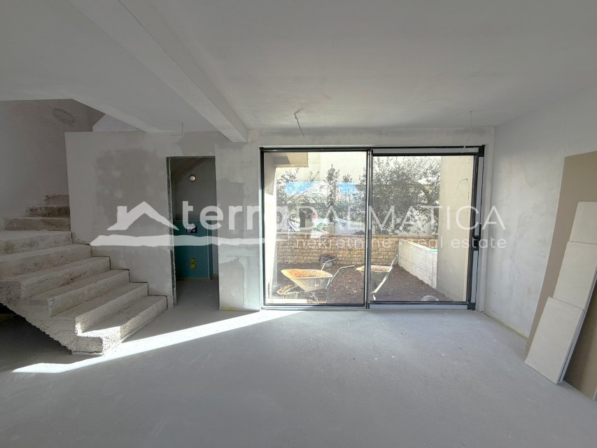 Maison À vendre - ŠIBENSKO-KNINSKA TRIBUNJ