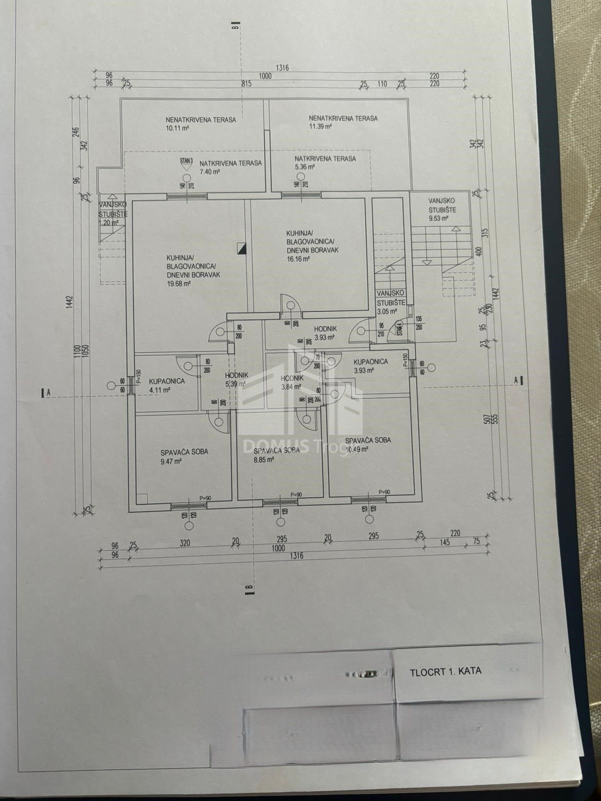 Hiša Na predaj - SPLITSKO-DALMATINSKA ČIOVO