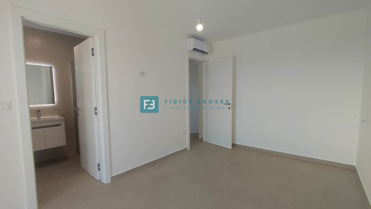 Apartment Zu verkaufen - ŠIBENSKO-KNINSKA VODICE