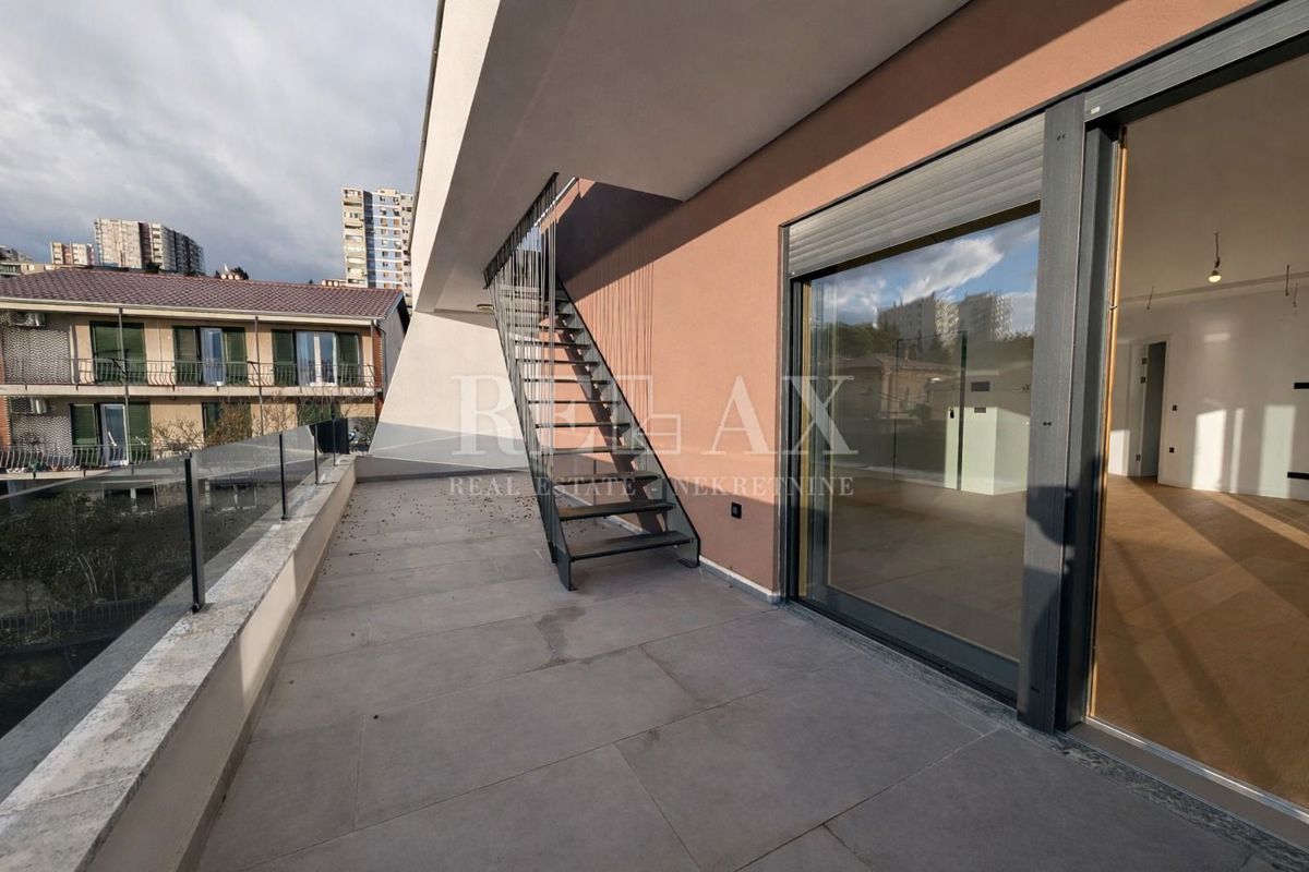 Flat For sale - PRIMORSKO-GORANSKA RIJEKA