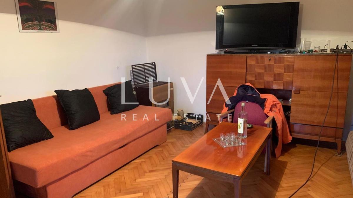 Casa In vendita - ZAGREBAČKA KLINČA SELA