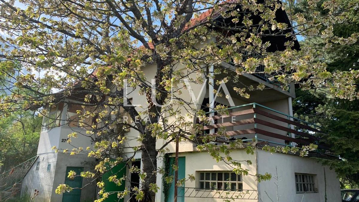 Casa In vendita - ZAGREBAČKA KLINČA SELA