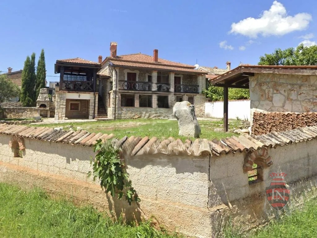 Maison À vendre - Istarska Tar-vabriga - foto 1/24