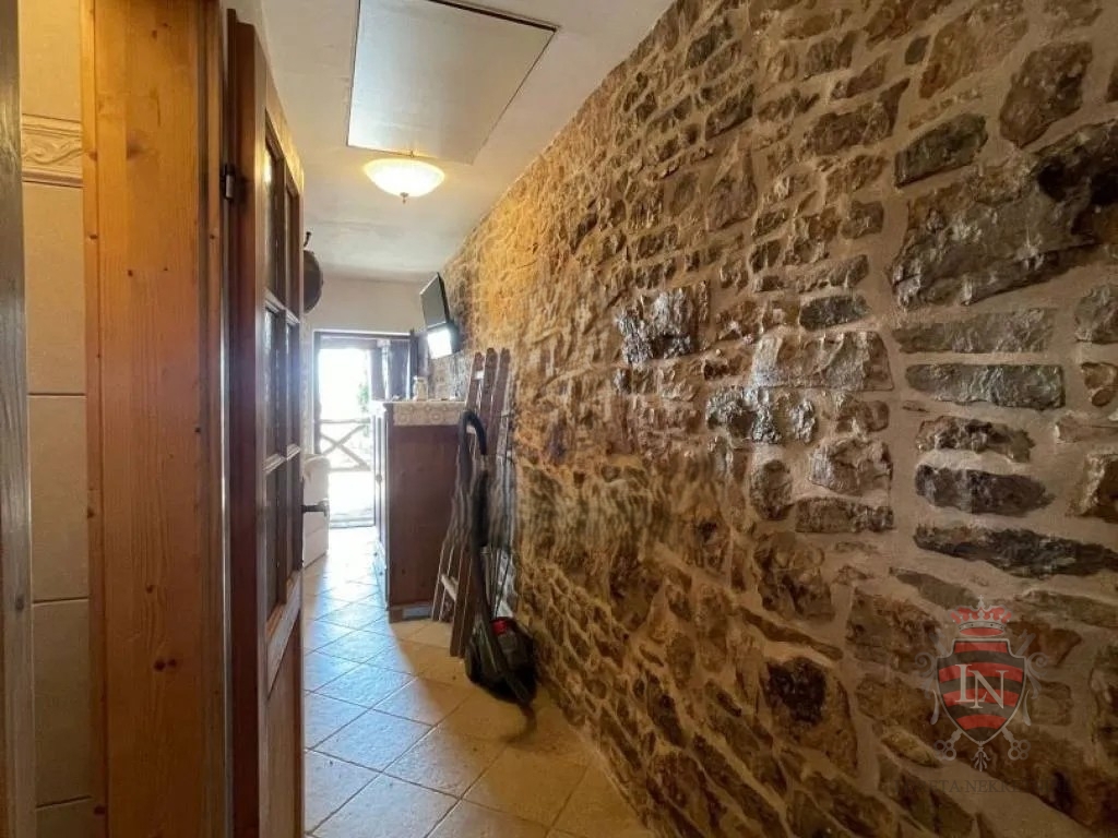 Maison À vendre - ISTARSKA TAR-VABRIGA