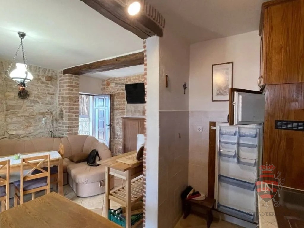 Maison À vendre - ISTARSKA TAR-VABRIGA
