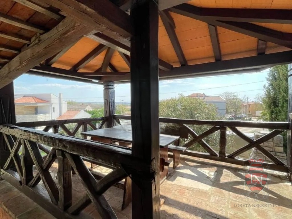 Maison À vendre - ISTARSKA TAR-VABRIGA
