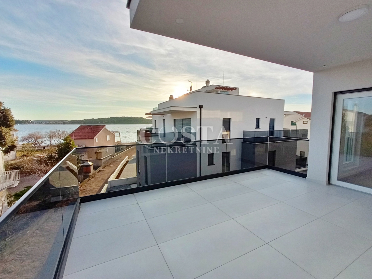 Flat For sale - ŠIBENSKO-KNINSKA VODICE