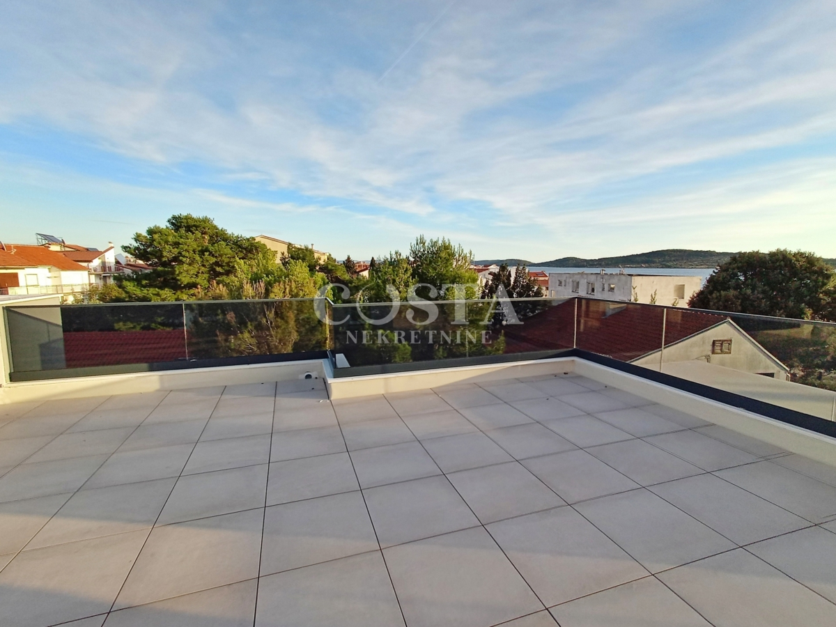 Flat For sale - ŠIBENSKO-KNINSKA VODICE