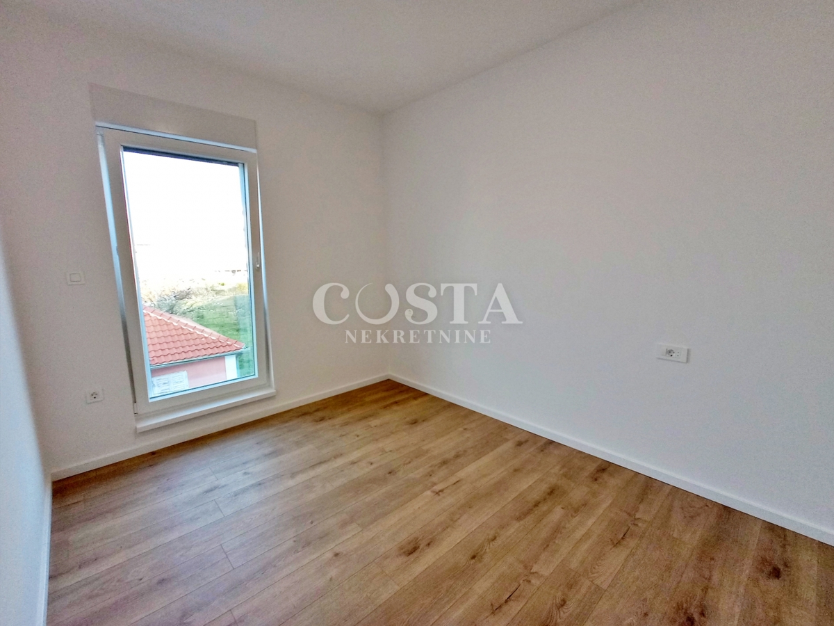 Flat For sale - ŠIBENSKO-KNINSKA VODICE