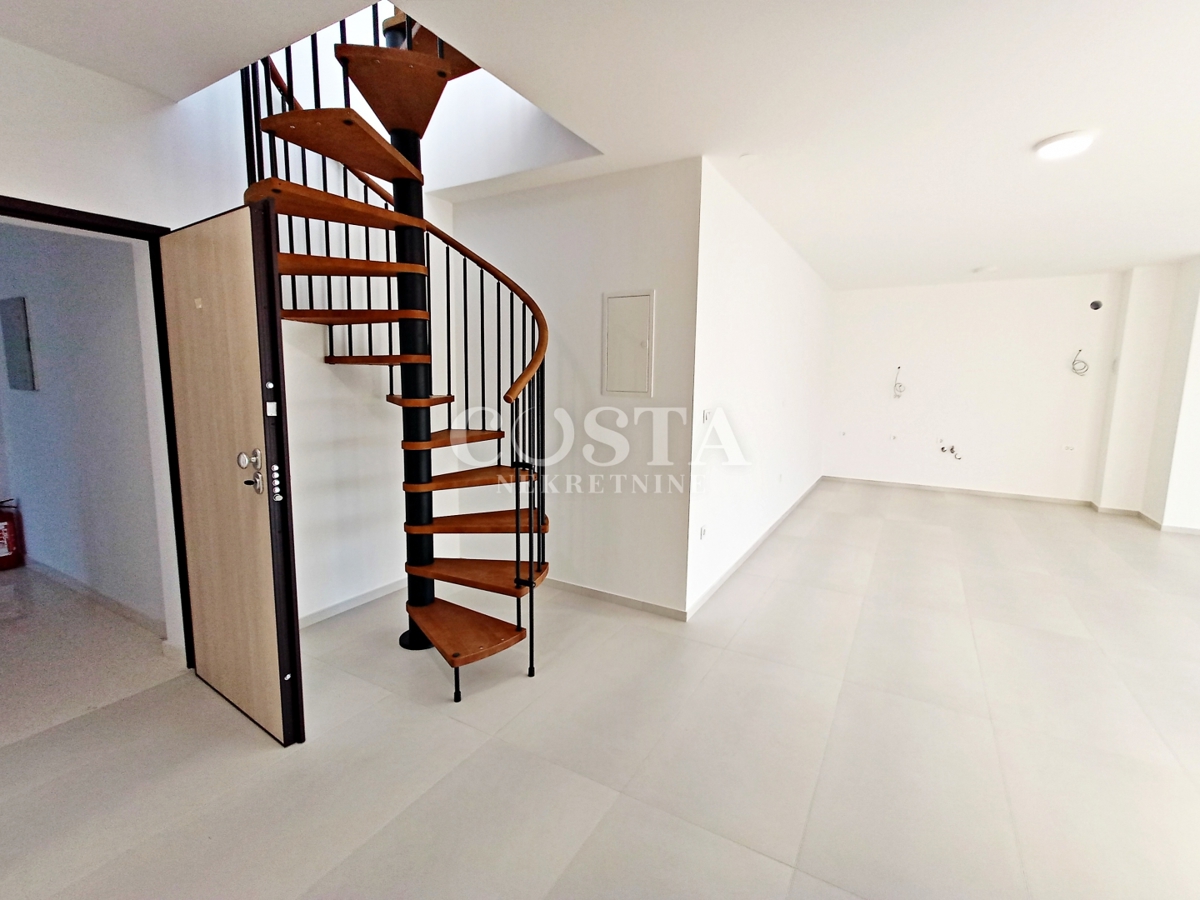 Flat For sale - ŠIBENSKO-KNINSKA VODICE