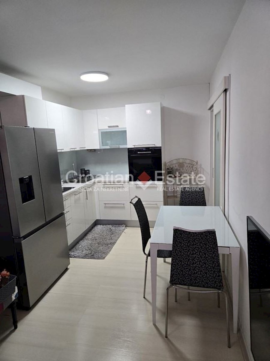 Apartment Zu verkaufen - Splitsko-dalmatinska Split - foto 1/8