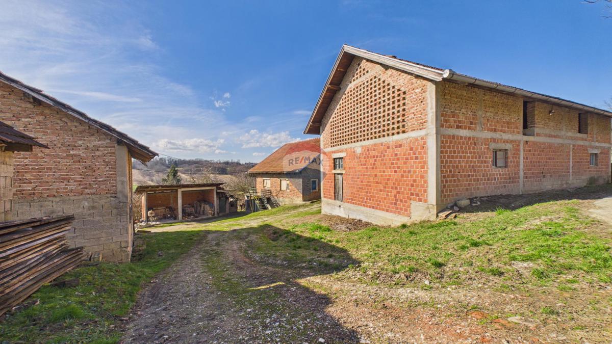 Haus Zu verkaufen - ZAGREBAČKA BEDENICA