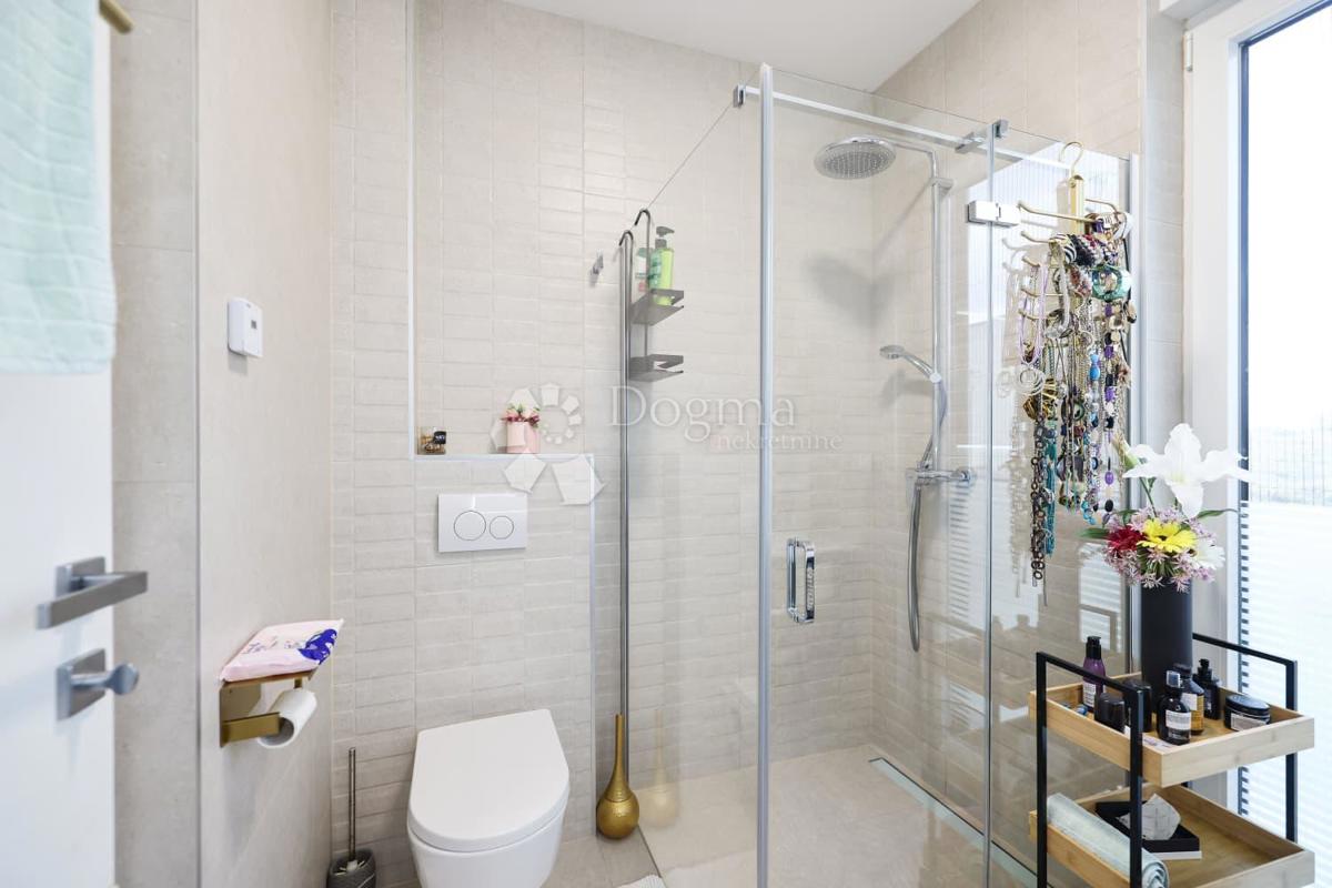 Maison À vendre - ZADARSKA PRIVLAKA