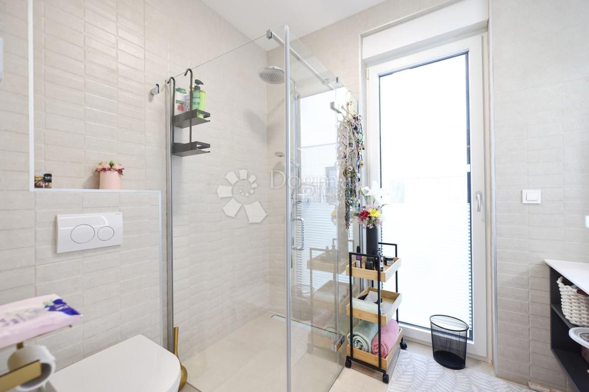 Maison À vendre - ZADARSKA PRIVLAKA