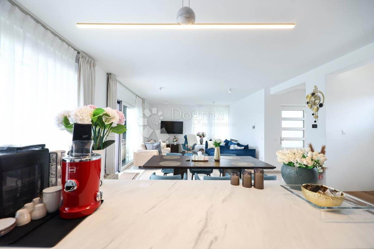 Maison À vendre - ZADARSKA PRIVLAKA
