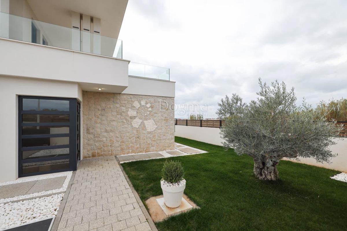 Maison À vendre - ZADARSKA PRIVLAKA