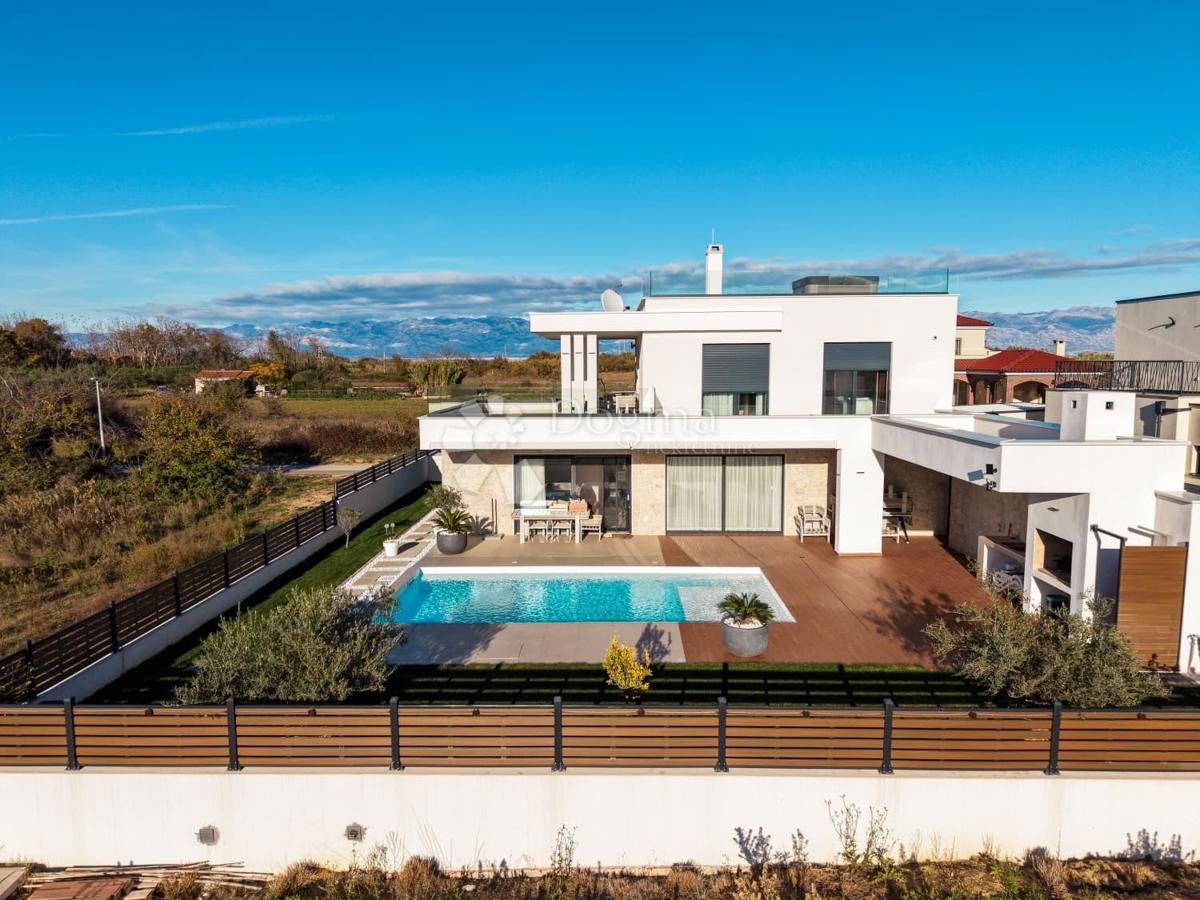 Maison À vendre - ZADARSKA PRIVLAKA