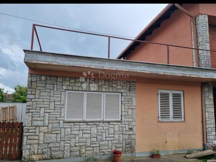 Maison À vendre - ZAGREBAČKA BRCKOVLJANI