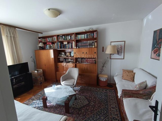 Flat for sale 77 m² – Split
