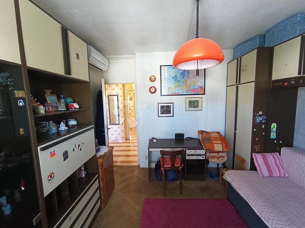 Flat For sale - SPLITSKO-DALMATINSKA SPLIT