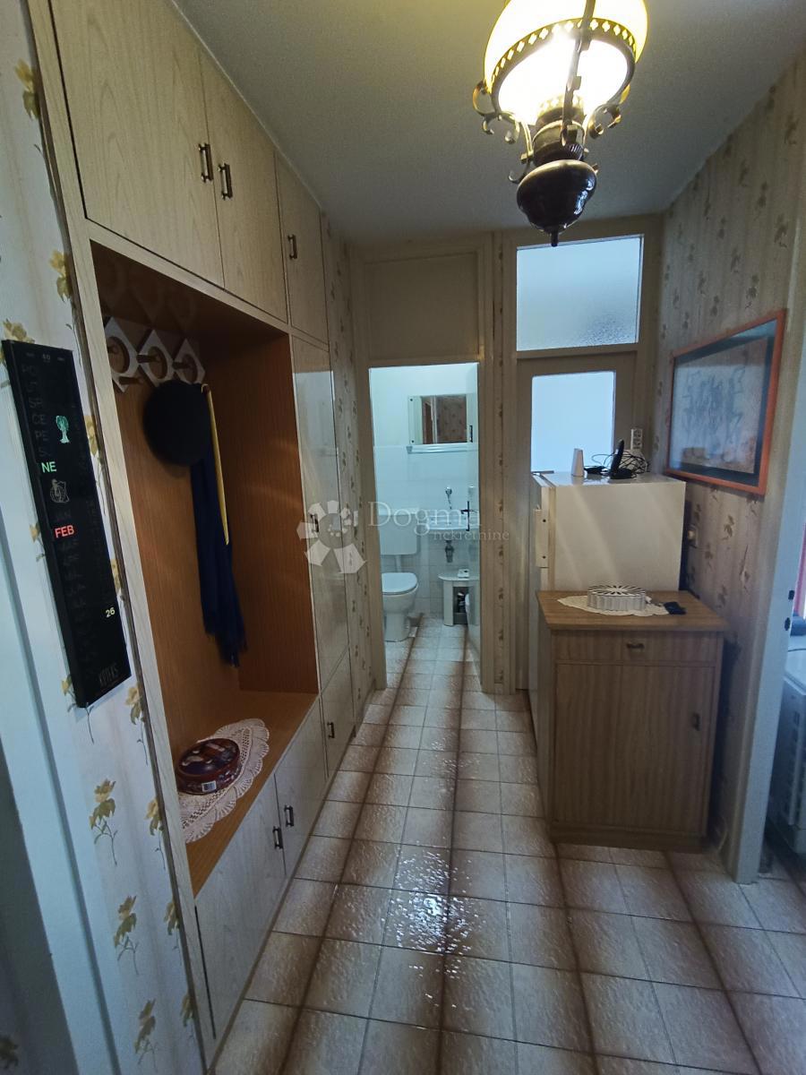 Flat For sale - SPLITSKO-DALMATINSKA SPLIT