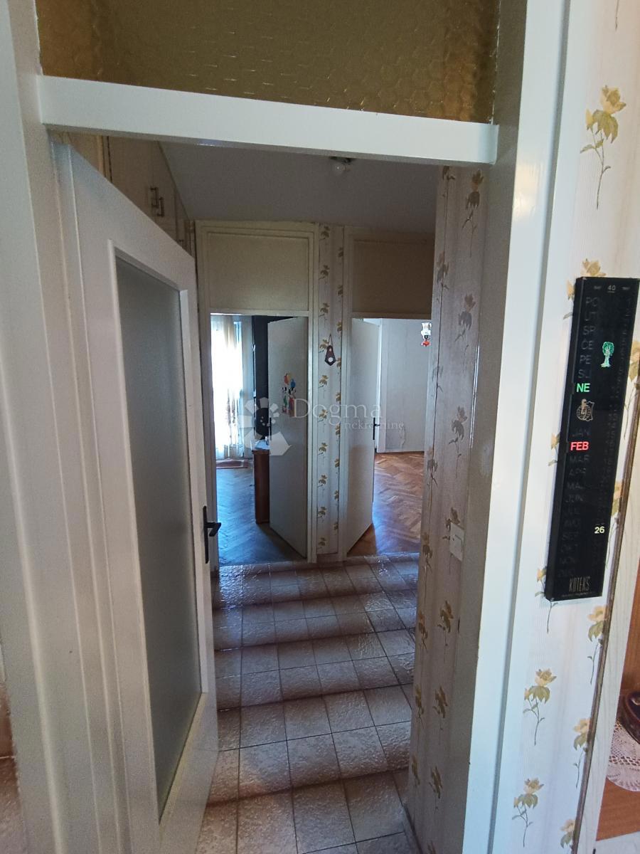 Flat For sale - SPLITSKO-DALMATINSKA SPLIT