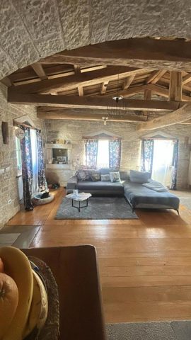 Haus zu verkaufen 189 m² – Poreč