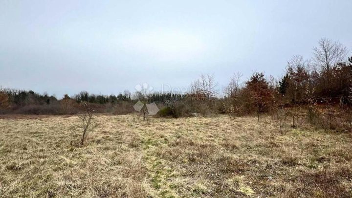 Parcela na predaj 5500 m² – Labin