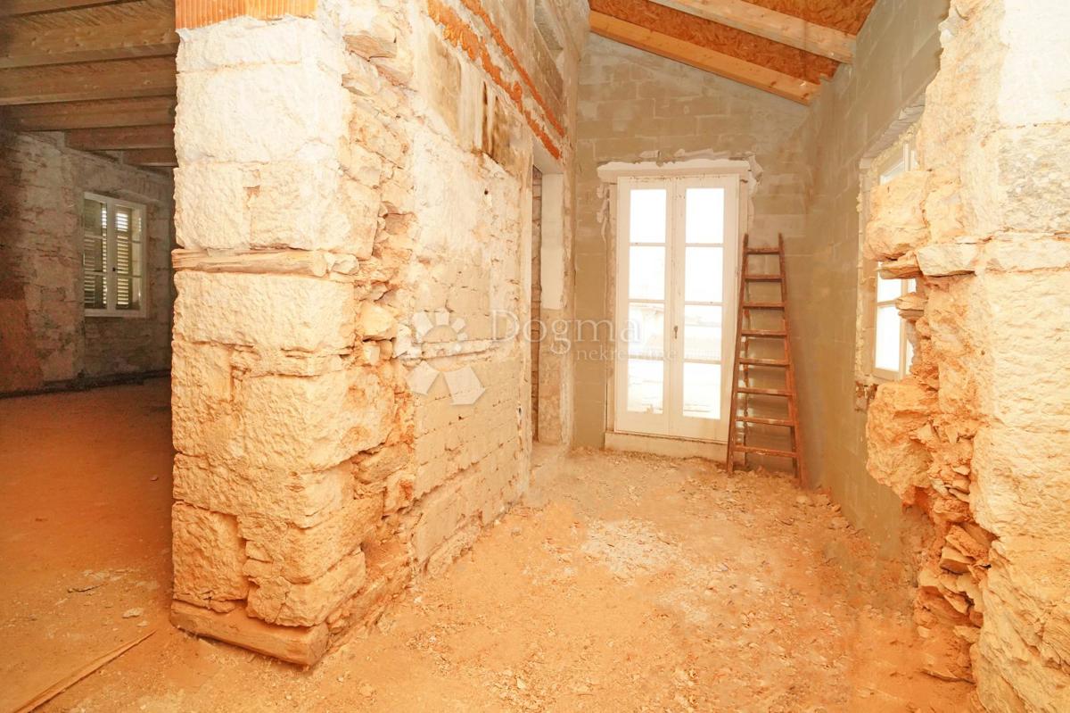Stan Na prodaju - ISTARSKA SVETI LOVREČ