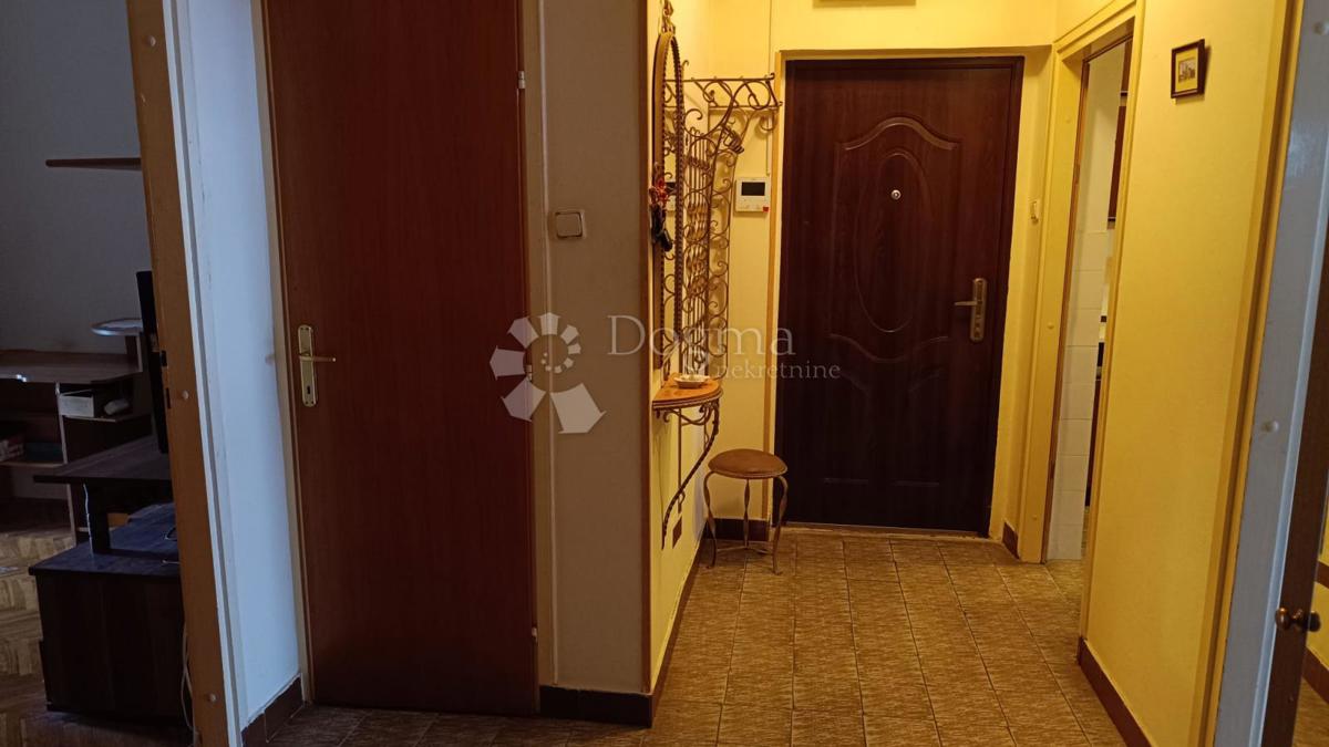 Apartma Na predaj - PRIMORSKO-GORANSKA KOSTRENA