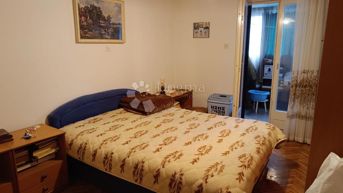 Apartma Na predaj - PRIMORSKO-GORANSKA KOSTRENA