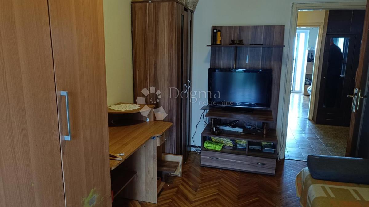 Apartma Na predaj - PRIMORSKO-GORANSKA KOSTRENA