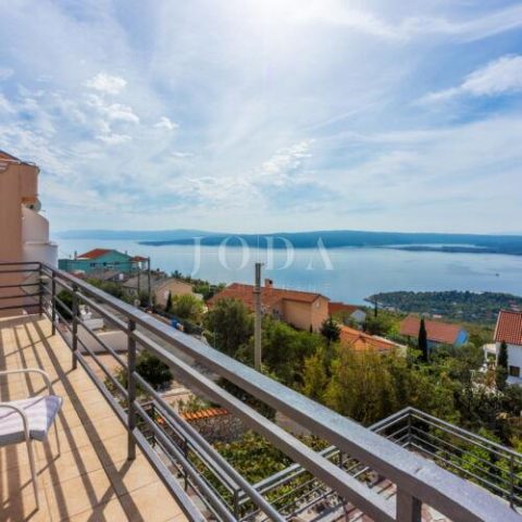 Hiša na predaj 177 m² – Crikvenica