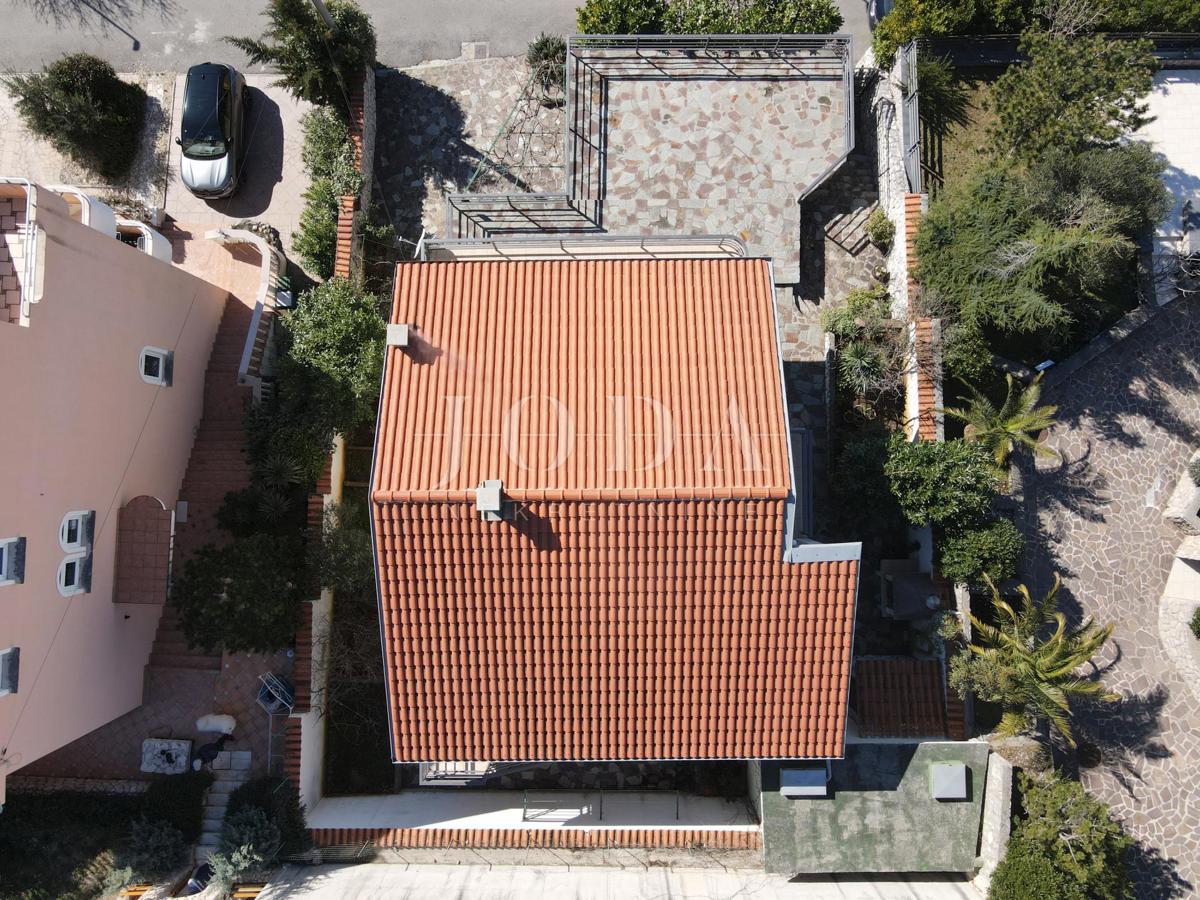 Kuća Na prodaju - PRIMORSKO-GORANSKA CRIKVENICA